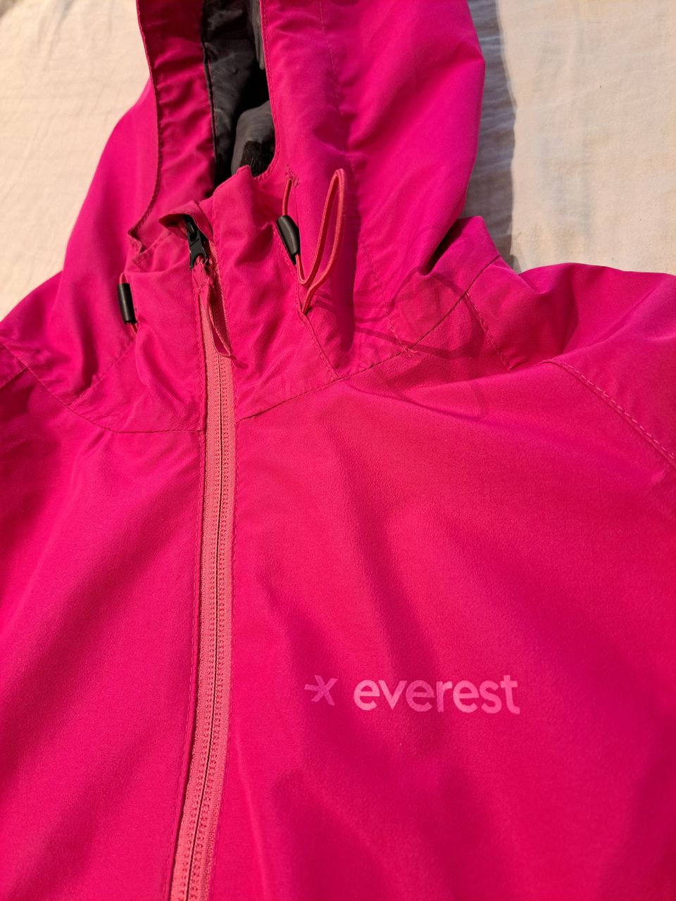 Pinkki Everest tuulitakki koossa S