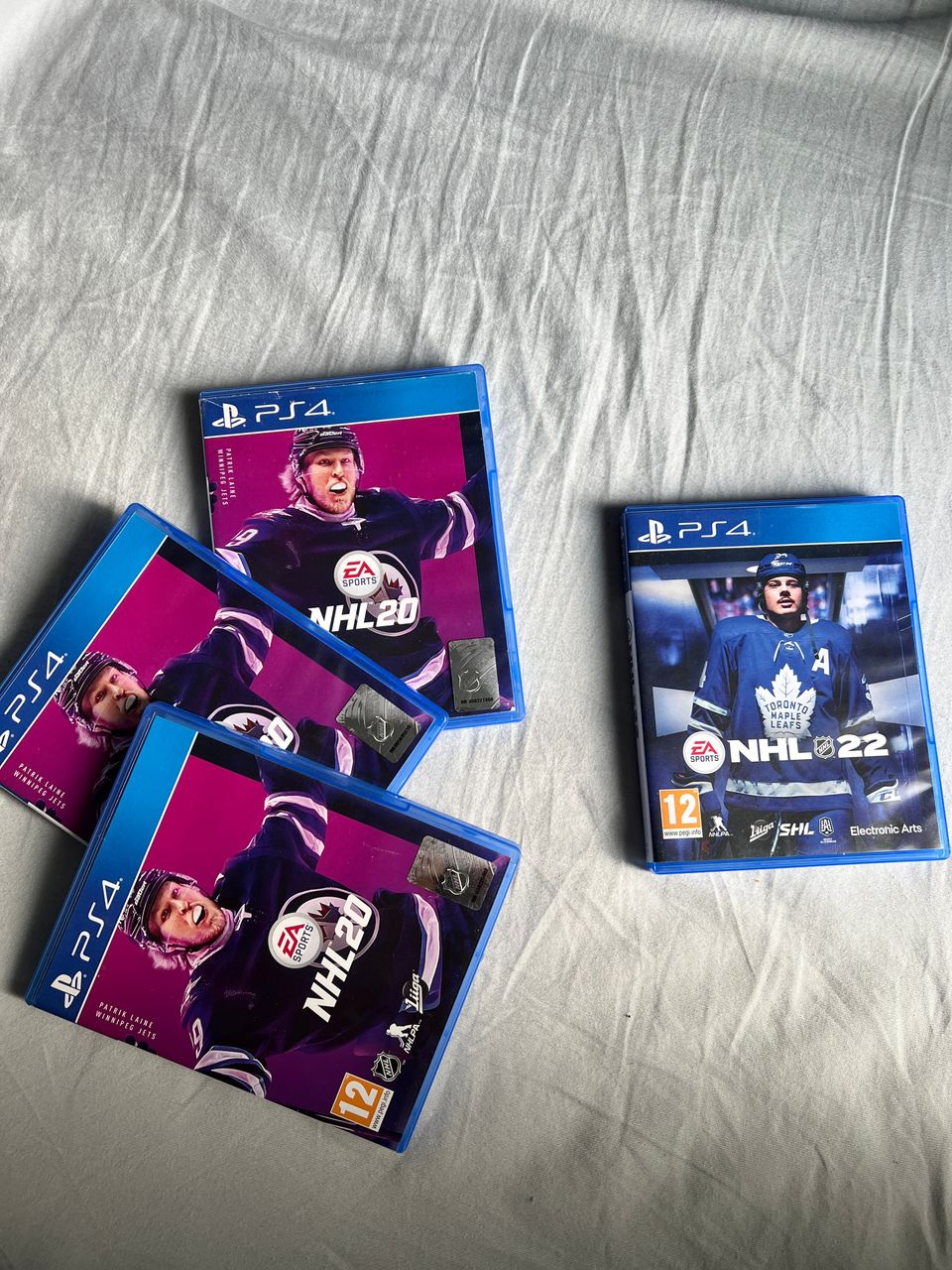 NHL22 ja NHL20