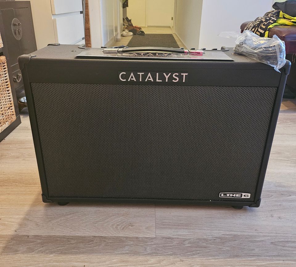 Line6 Catalyst 200