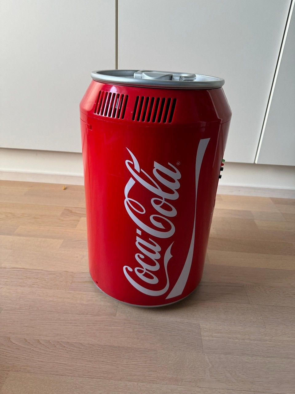 CocaCola jääkaappi