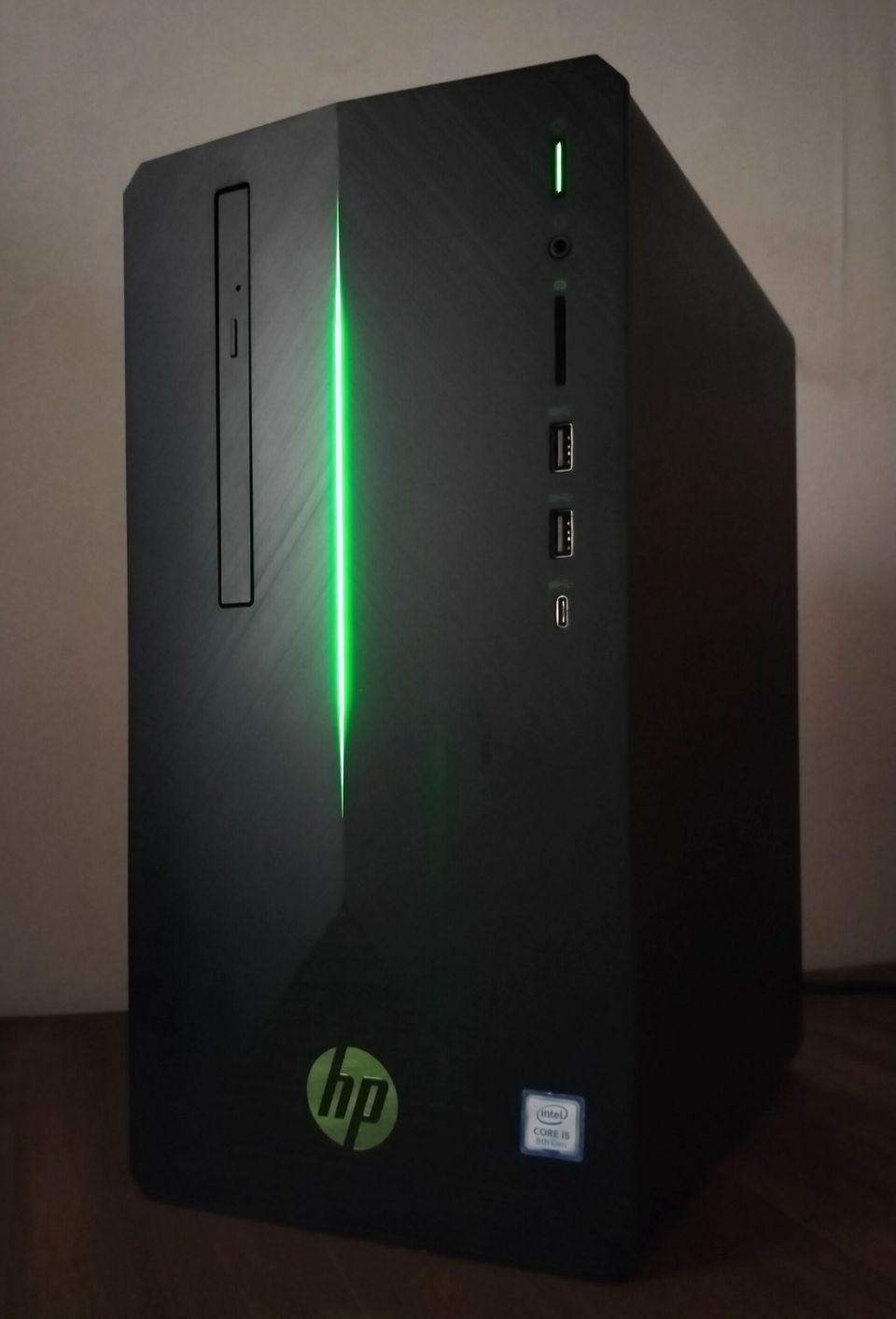 HP Omen Pelikone (i5 8400, GTX 1060, 16GB DDR4)