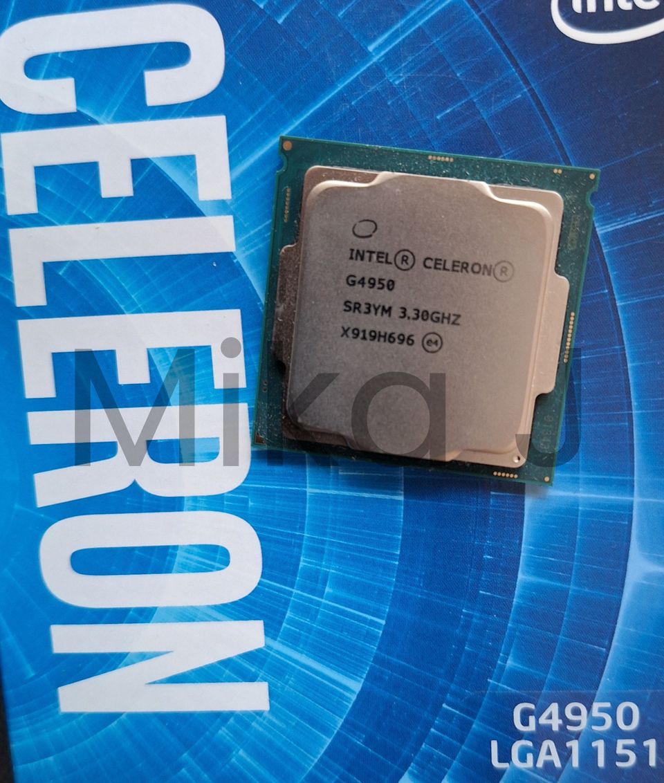 Intel Celeron G4950 3.30GHz Boxed eli Intelin tuuletinkin pahvilaatikossa