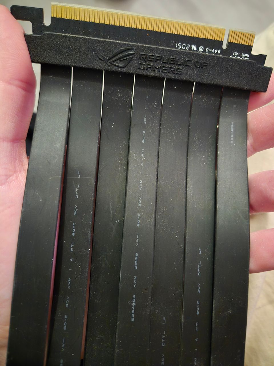 16x PCI-E riser ROG