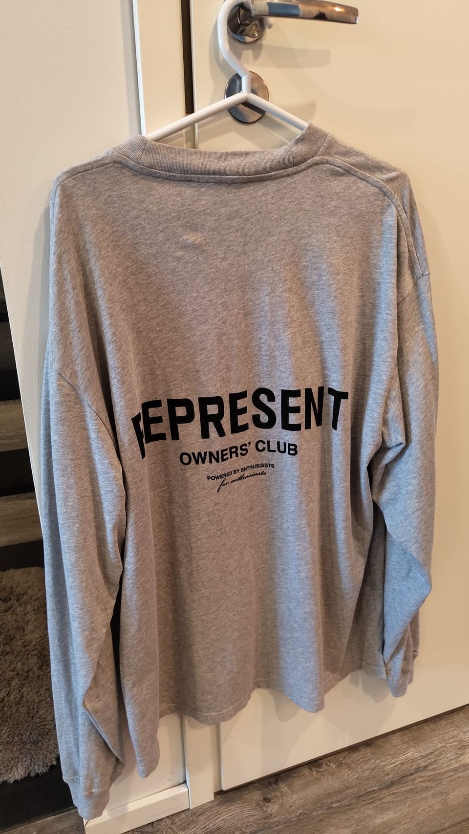 REPRESENT OWNERS CLUB LONG SLEEVE T-SHIRT