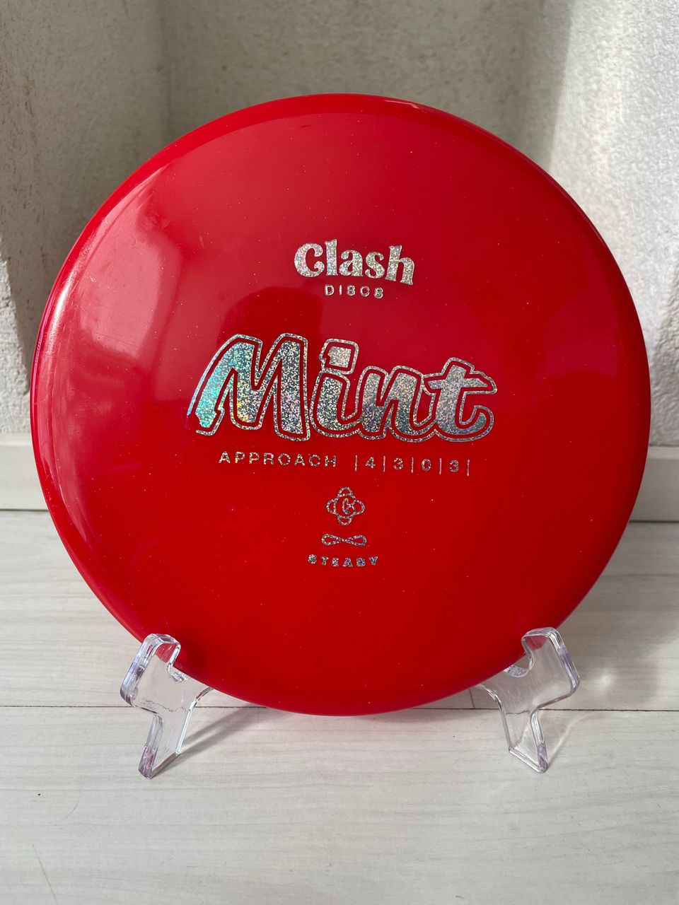 Frisbeegolfkiekko Clash Discs Mint