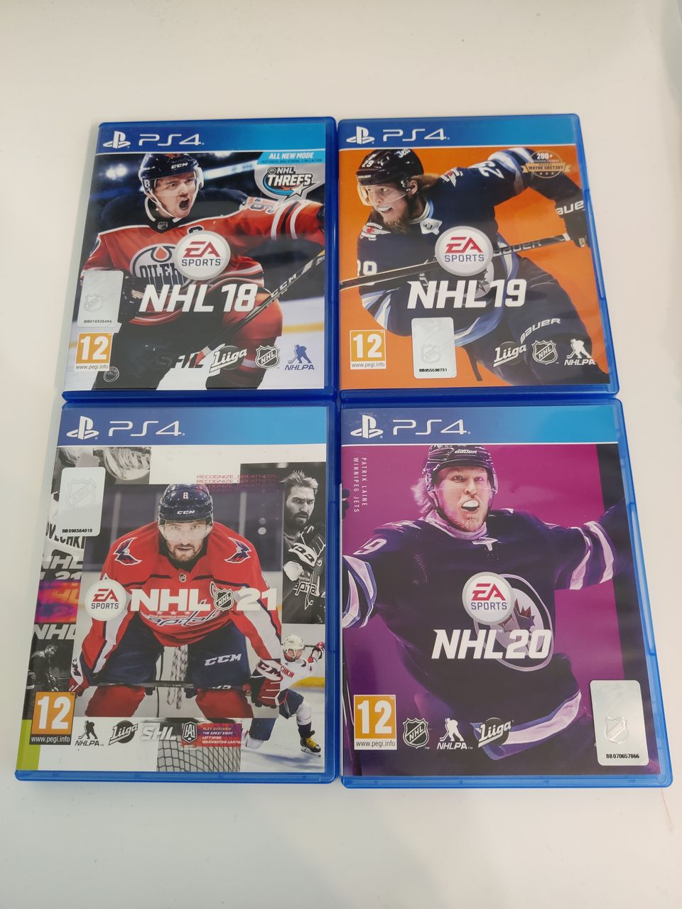 NHL 18, 19, 20, 21 -pelit (4kpl) PS4 yhteishintaan