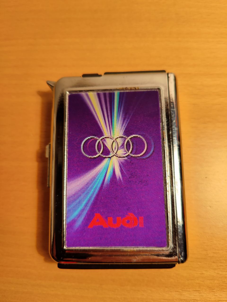 Audi hologrammi savukerasia/sytkä uusi