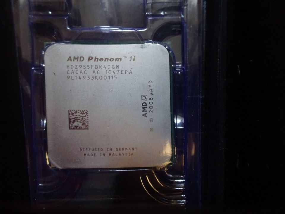 AMD Phenom II X4 955 ja Phenom X3 8400