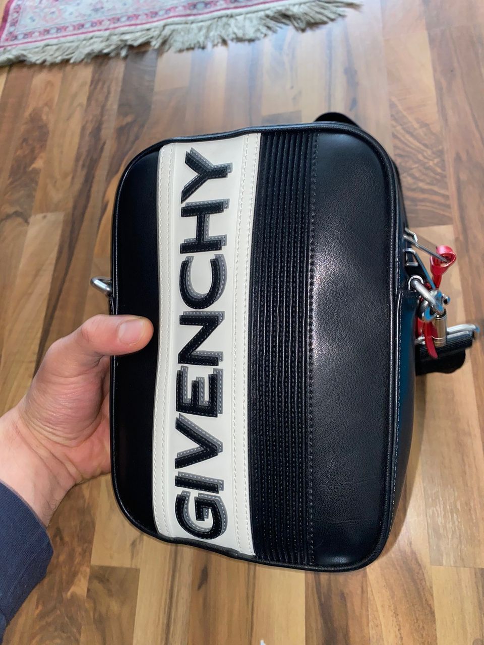 Givenchy Sidebag