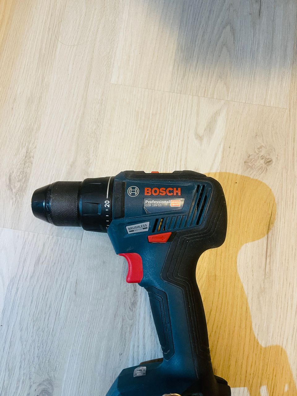 Bosch porakone GSR 18V-55