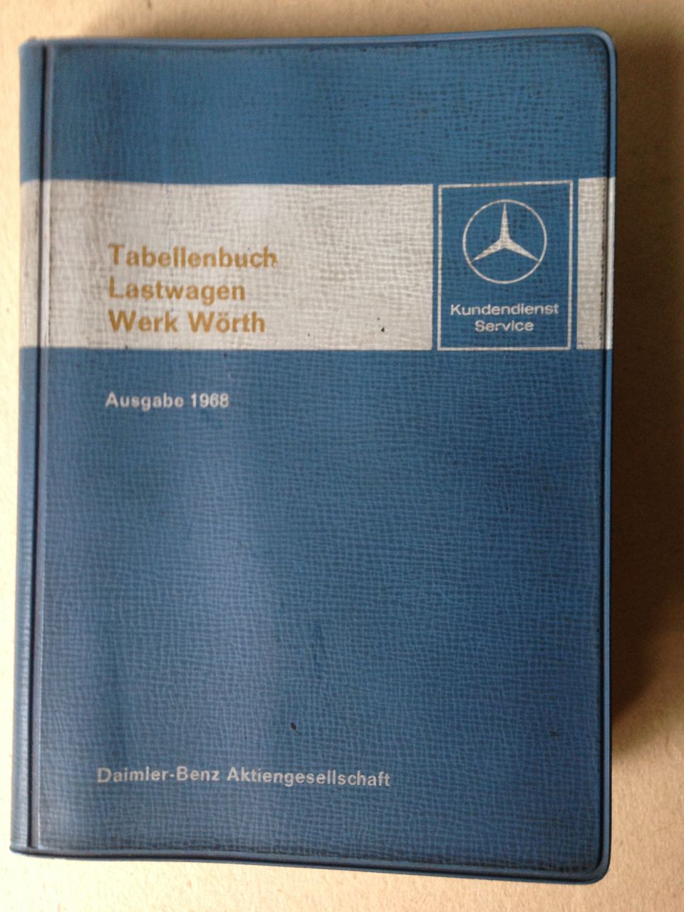 Kuorma-auto kirjallisuutta Mercedes-Benz 63-67