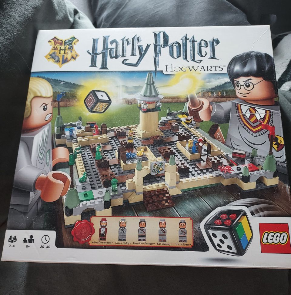 Lego Harry Potter Hogwarts peli