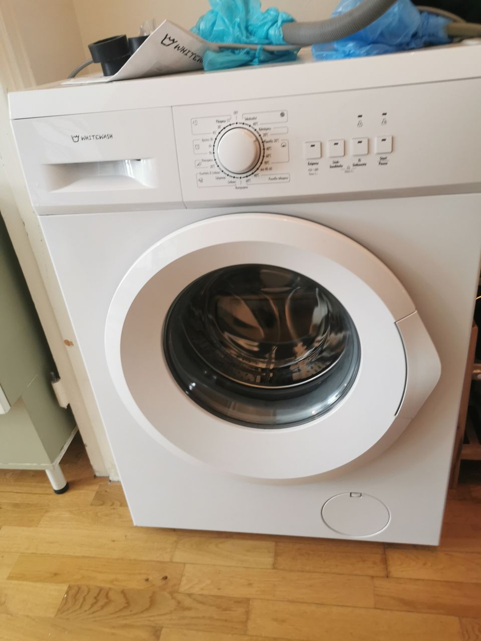 Pesukone/ Washing machine