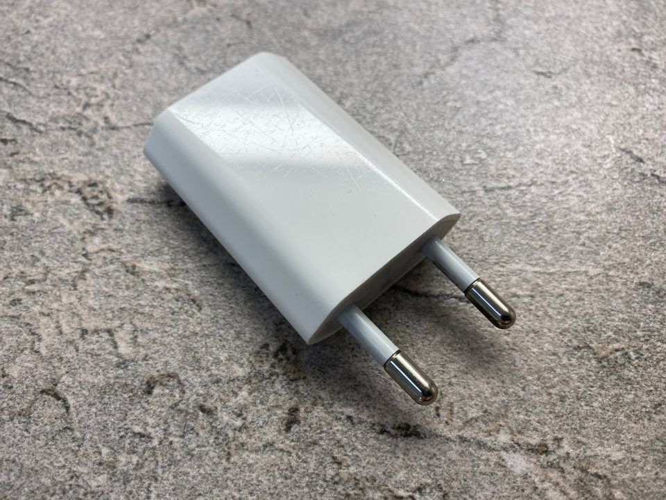 Apple 5W USB-laturi