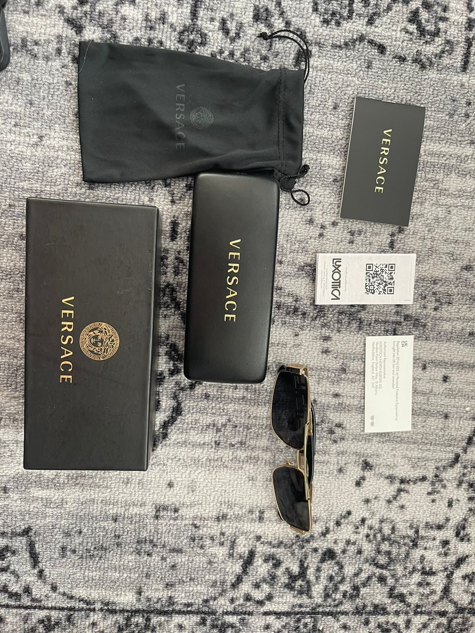 Versace Aurinkolasit/Sunglasses