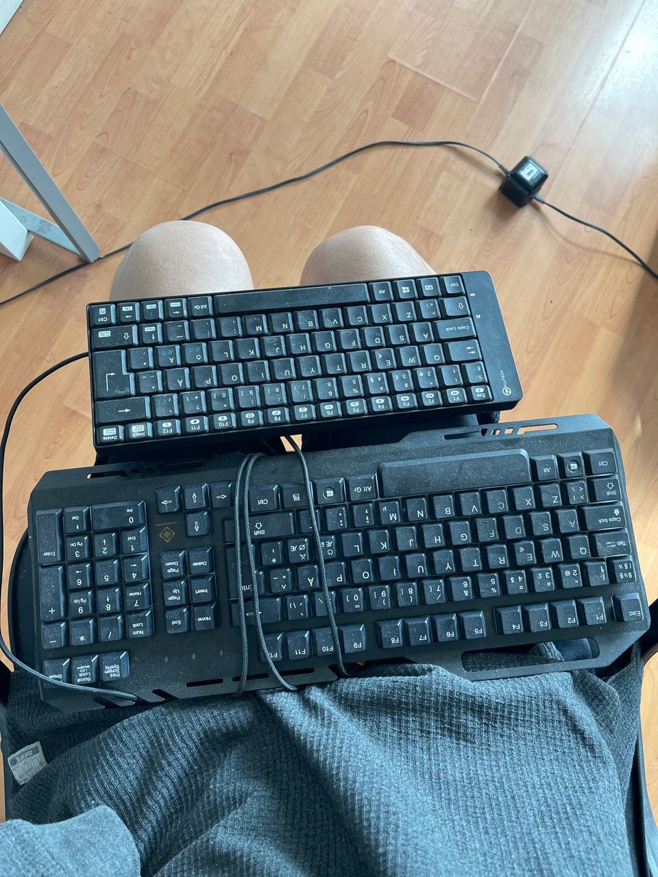 2 keyboard in one