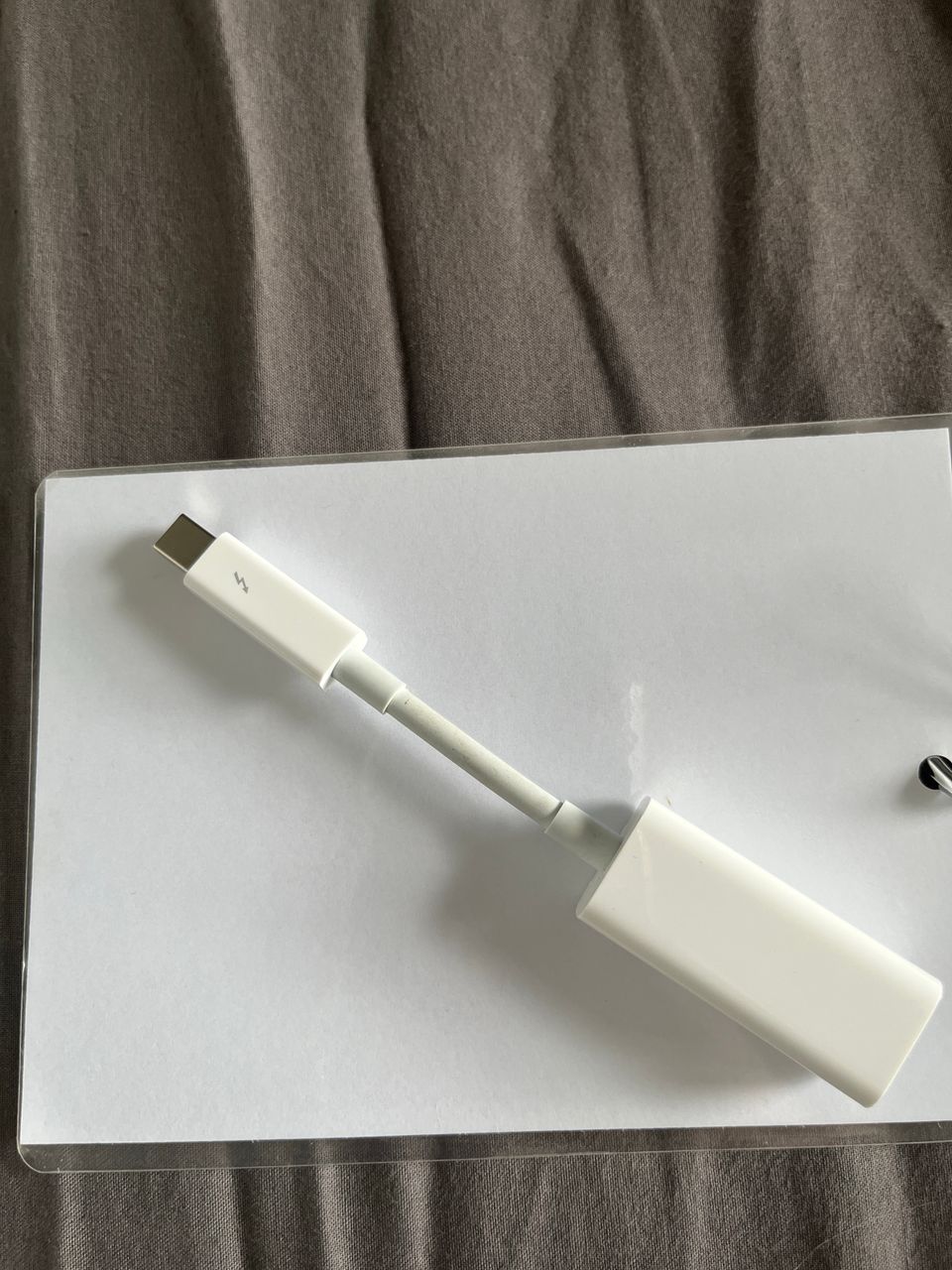 Apple thunderbolt to ethernet kaapeli/adapteri