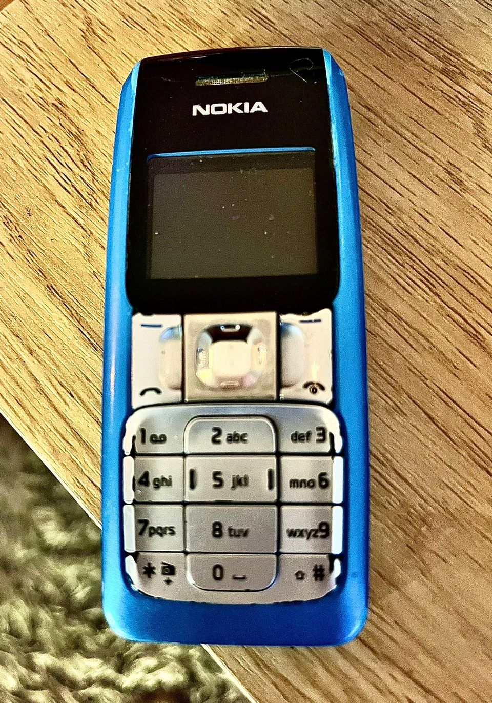 Nokia puhelin