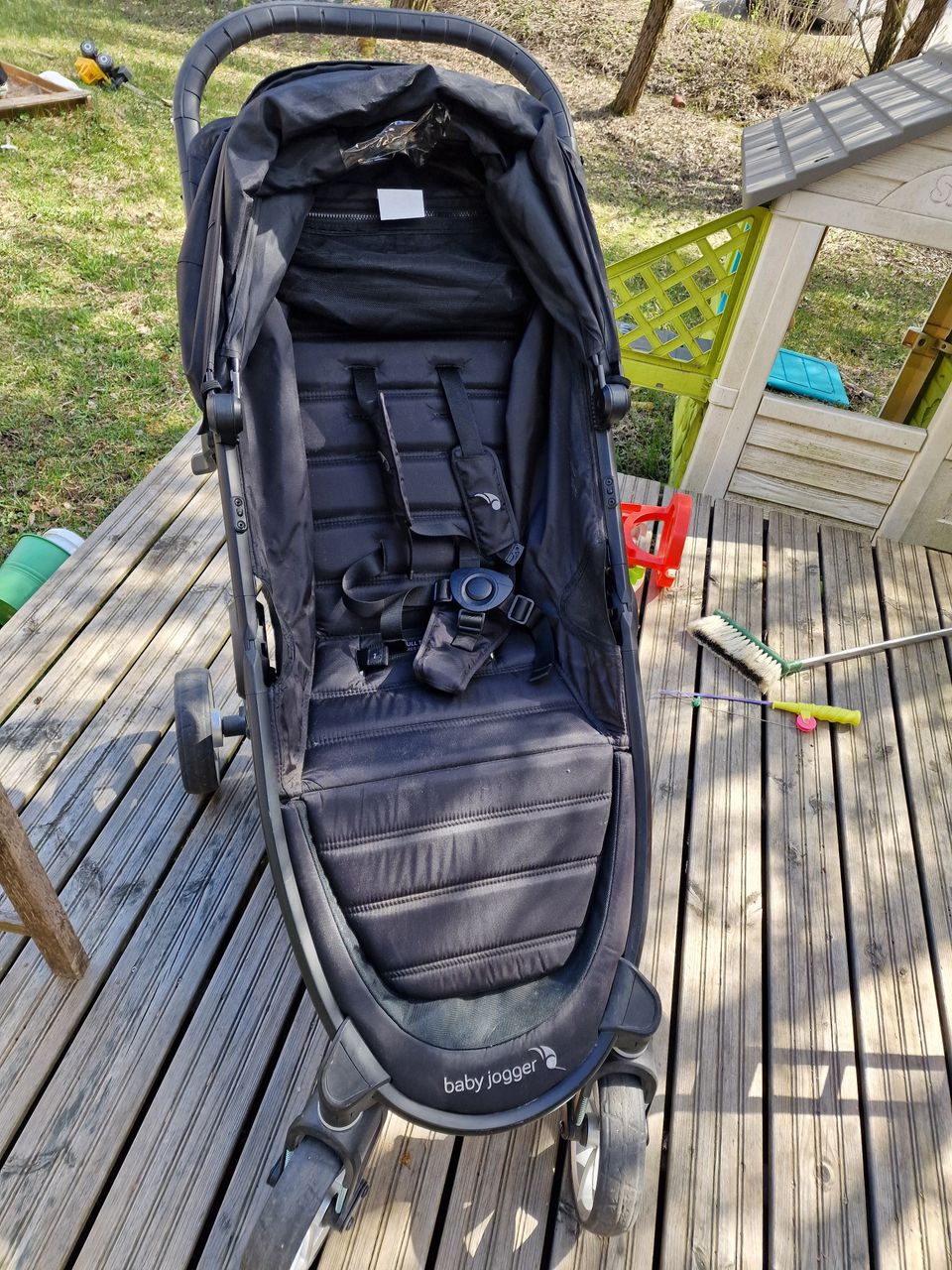 Baby jogger city mini 2