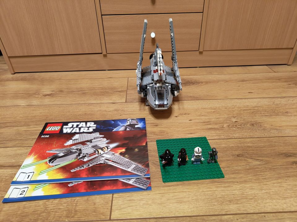 Lego Star Wars Emperor Palpatine's Shuttle 8096