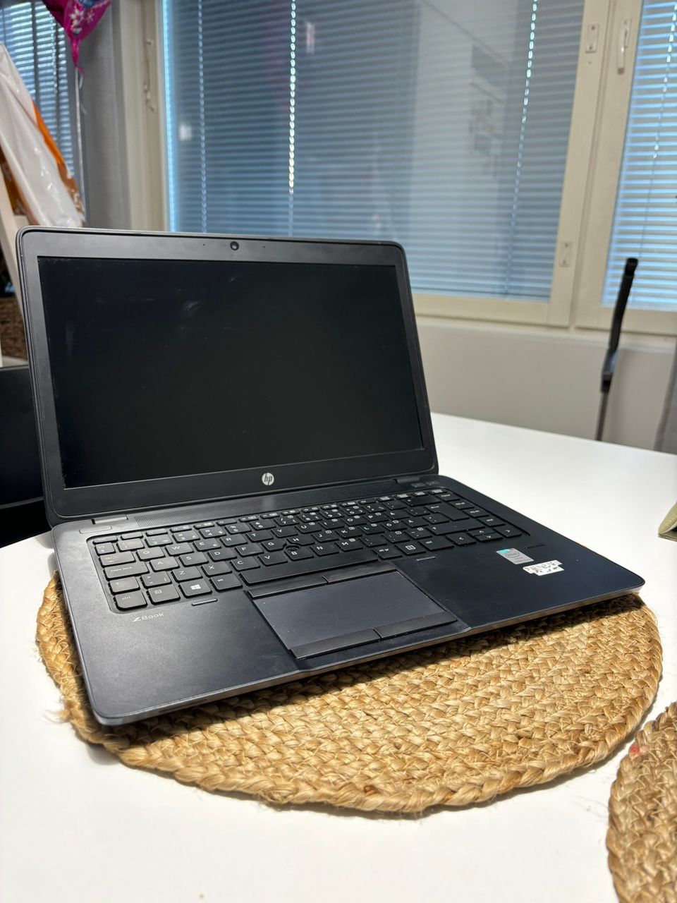 HP zBook 14