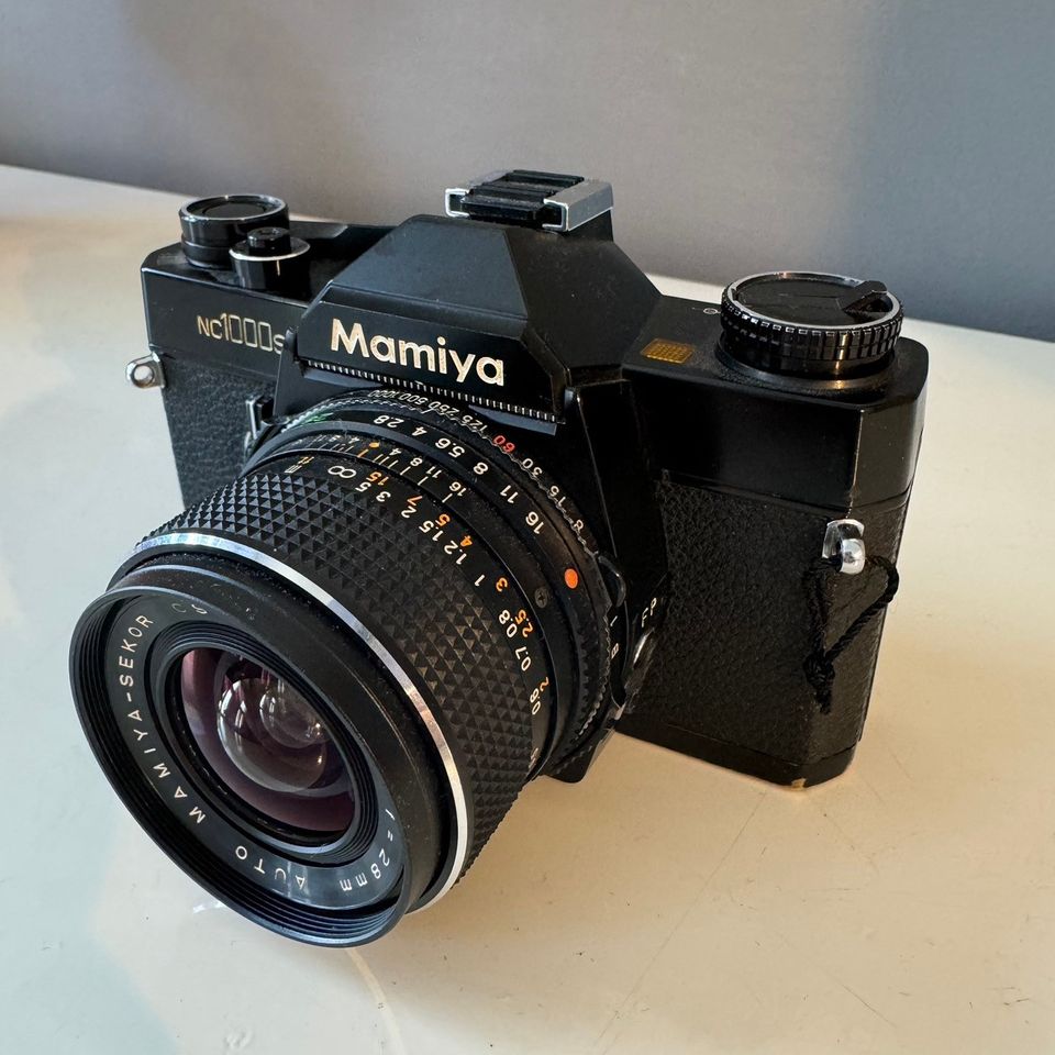 Mamiya NC1000S 35mm kamera 28mm objektiivilla