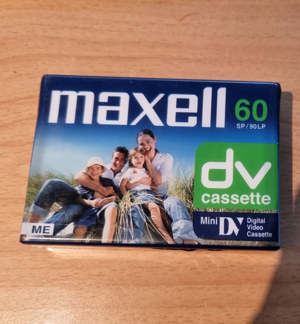 Maxell 60 min. DV-kasetti