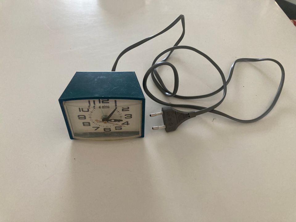 General electric sininen retro kello