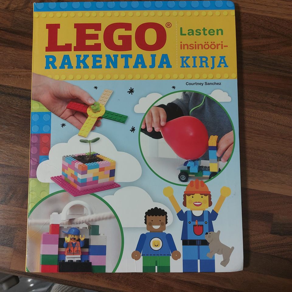 Lego rakentaja kirja