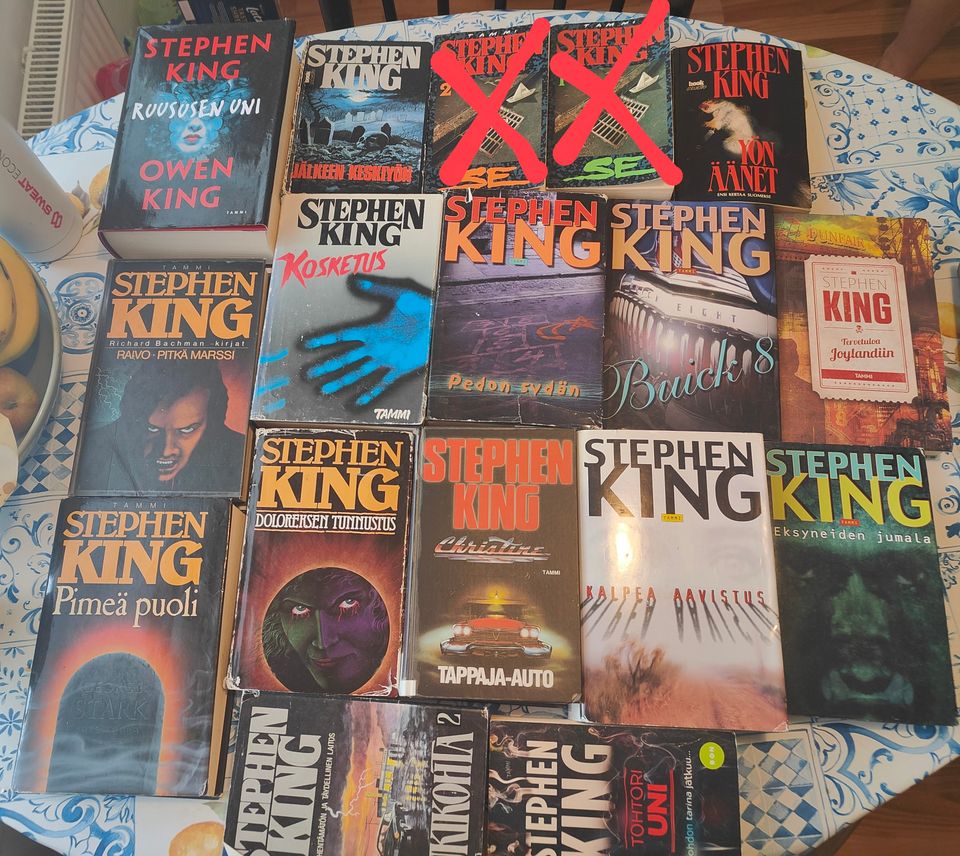 Stephen King kirjat pakettina tai erikseen