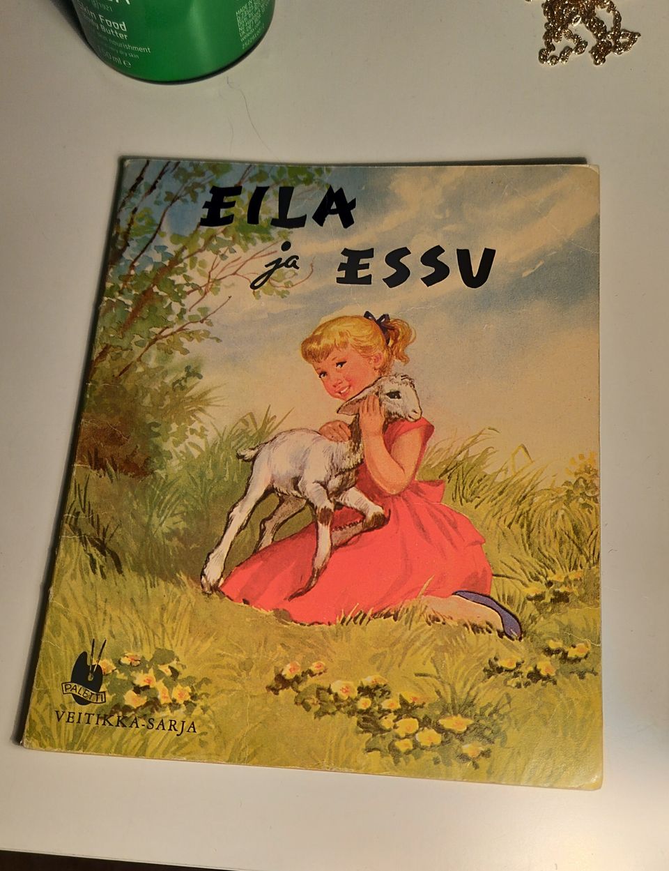 Vanha lastenkirja Eila ja Essu - Vetikka-sarja