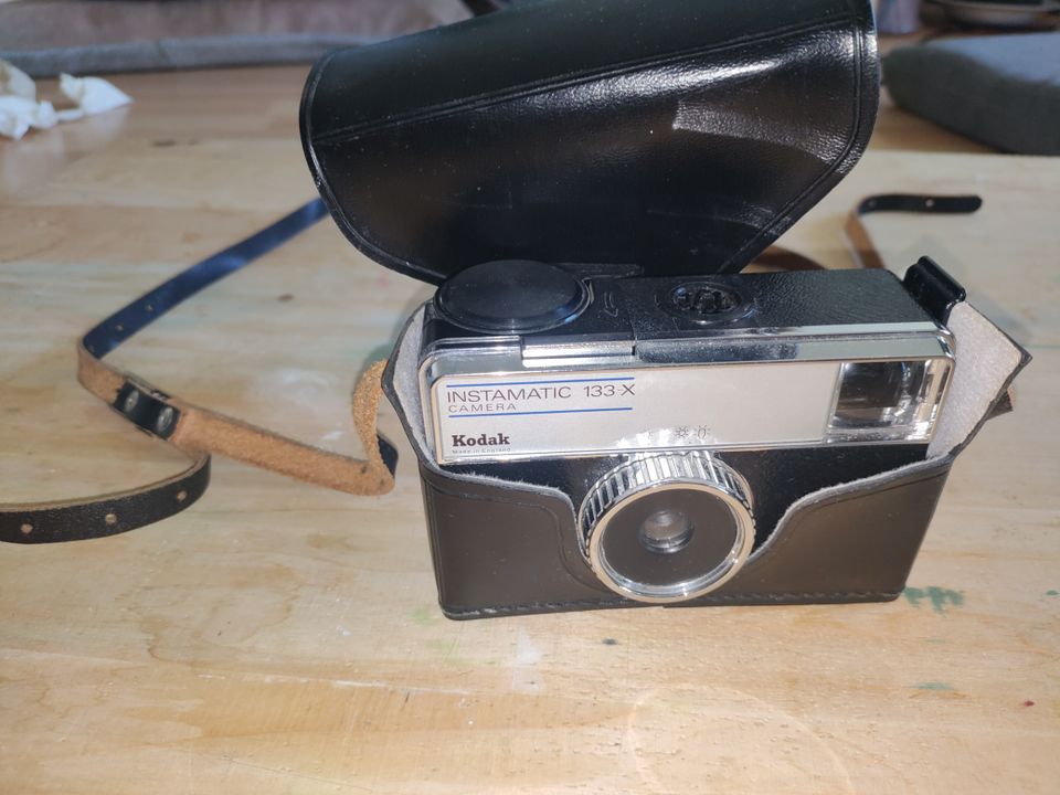 Kodak Instamatic filmikamera