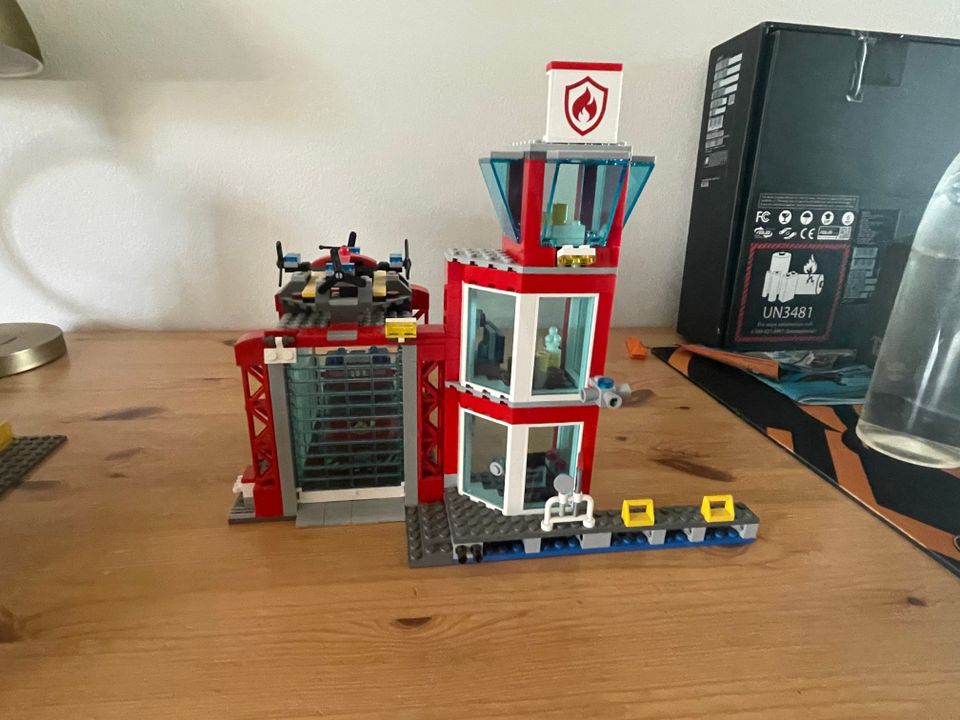 Lego City Paloasema 60215
