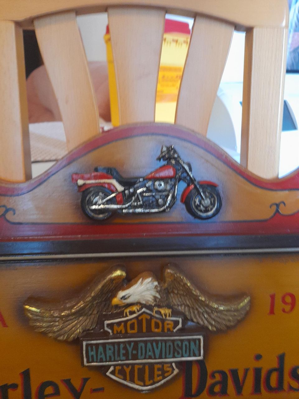 Harley davidson moottoripyörä taulu naulakko