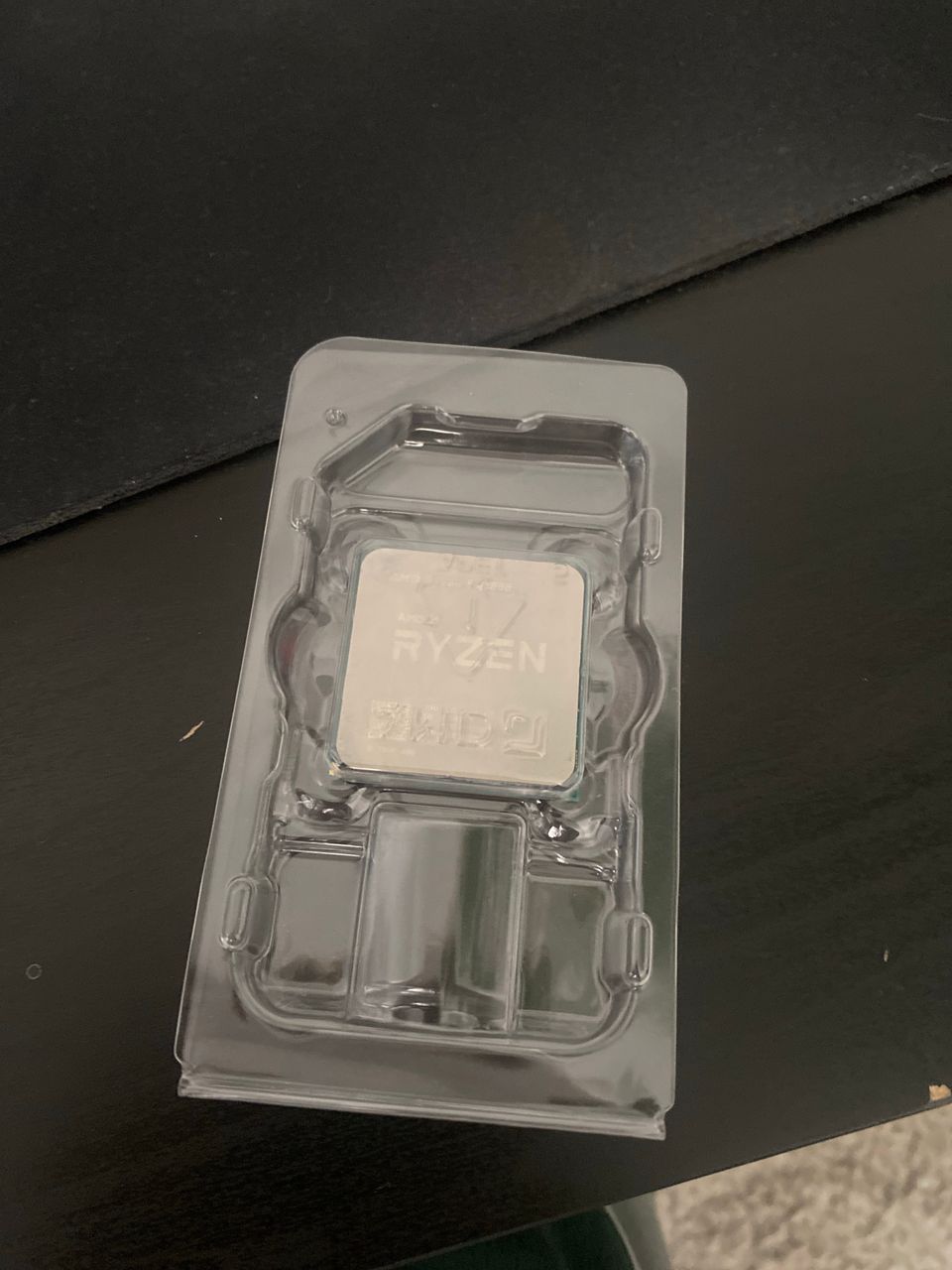 AMD Ryzen 5 4600G (varattu)