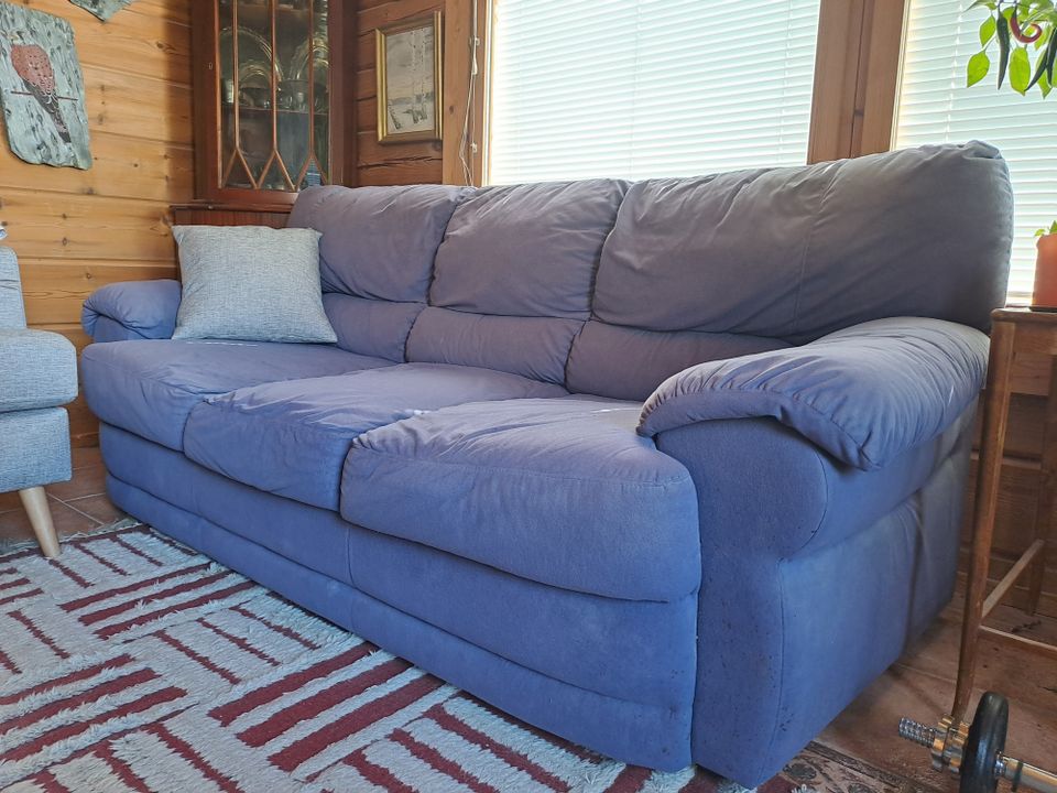 Mukava, pehmeä sohva