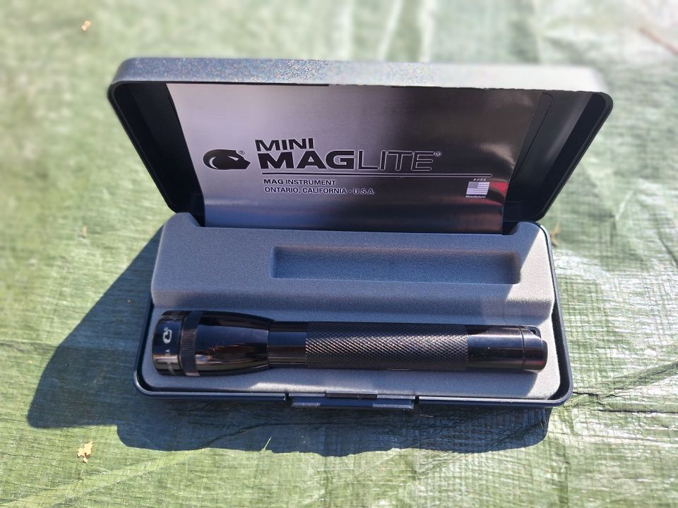 Maglite valaisin / lamppu