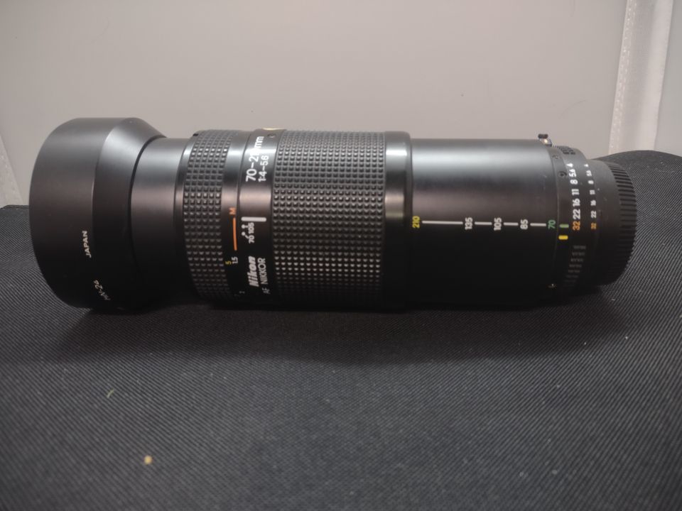 Nikon Af Nikkor 70-210mm 1:4-5.6
