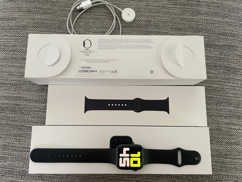 Apple Watch 5 series 44mm