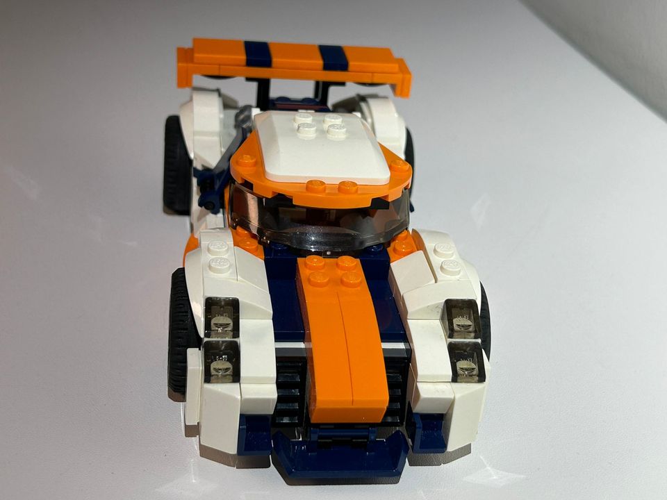 Lego Creator 31089, Auringonlaskunvärinen rata-auto