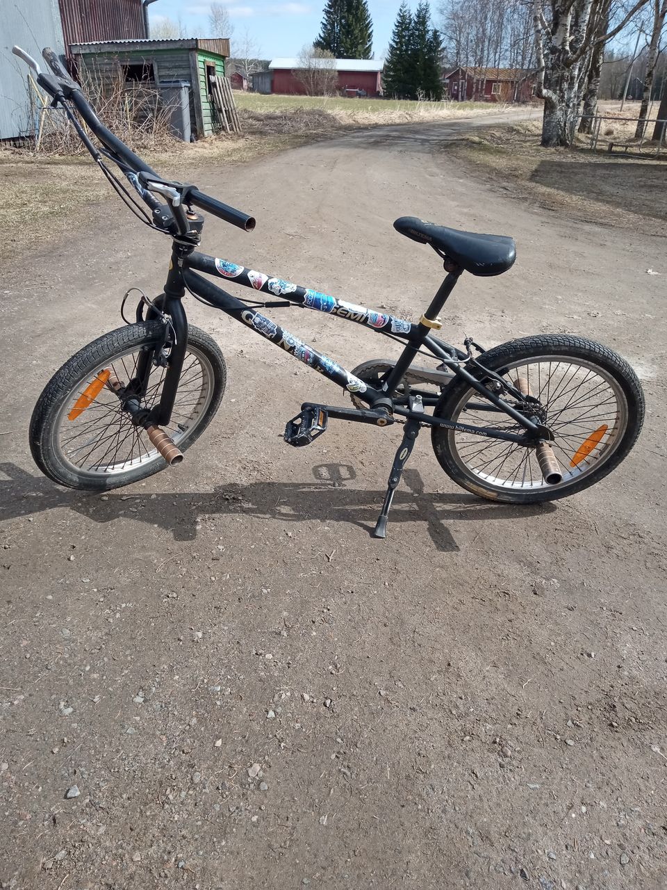 Grinder Biltema BMX polku pyörä