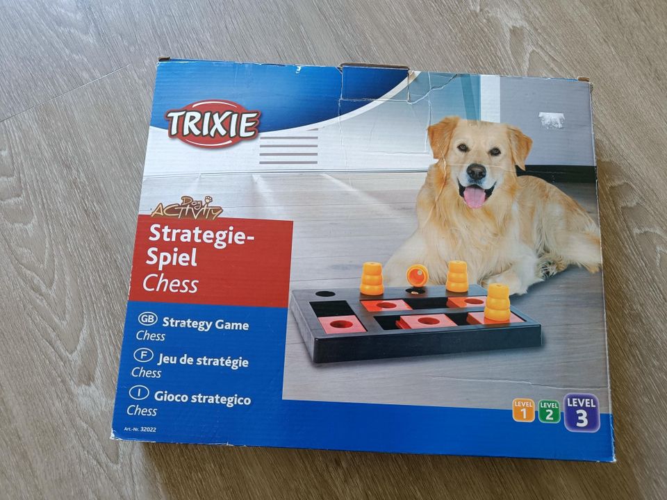 Trixie Activity Chess -älypeli koiralle