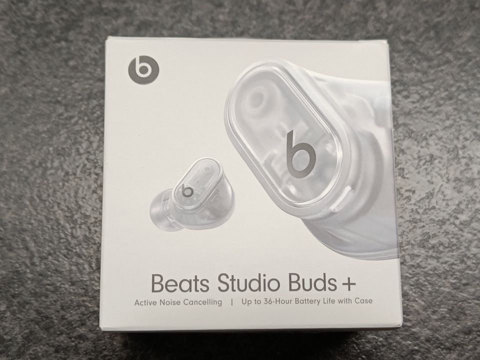 Beats Studio Buds plus + TAKUU