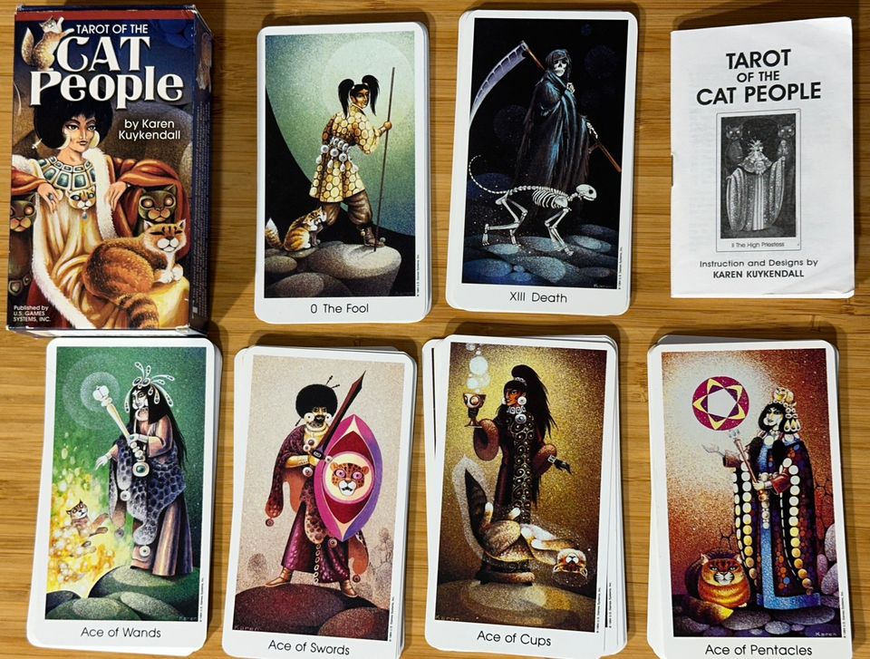 Tarot of the Cat People tarotpakka