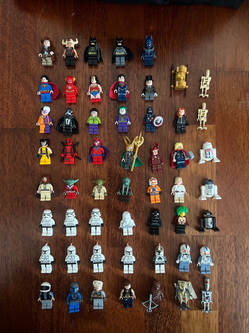 Lego minifigureja