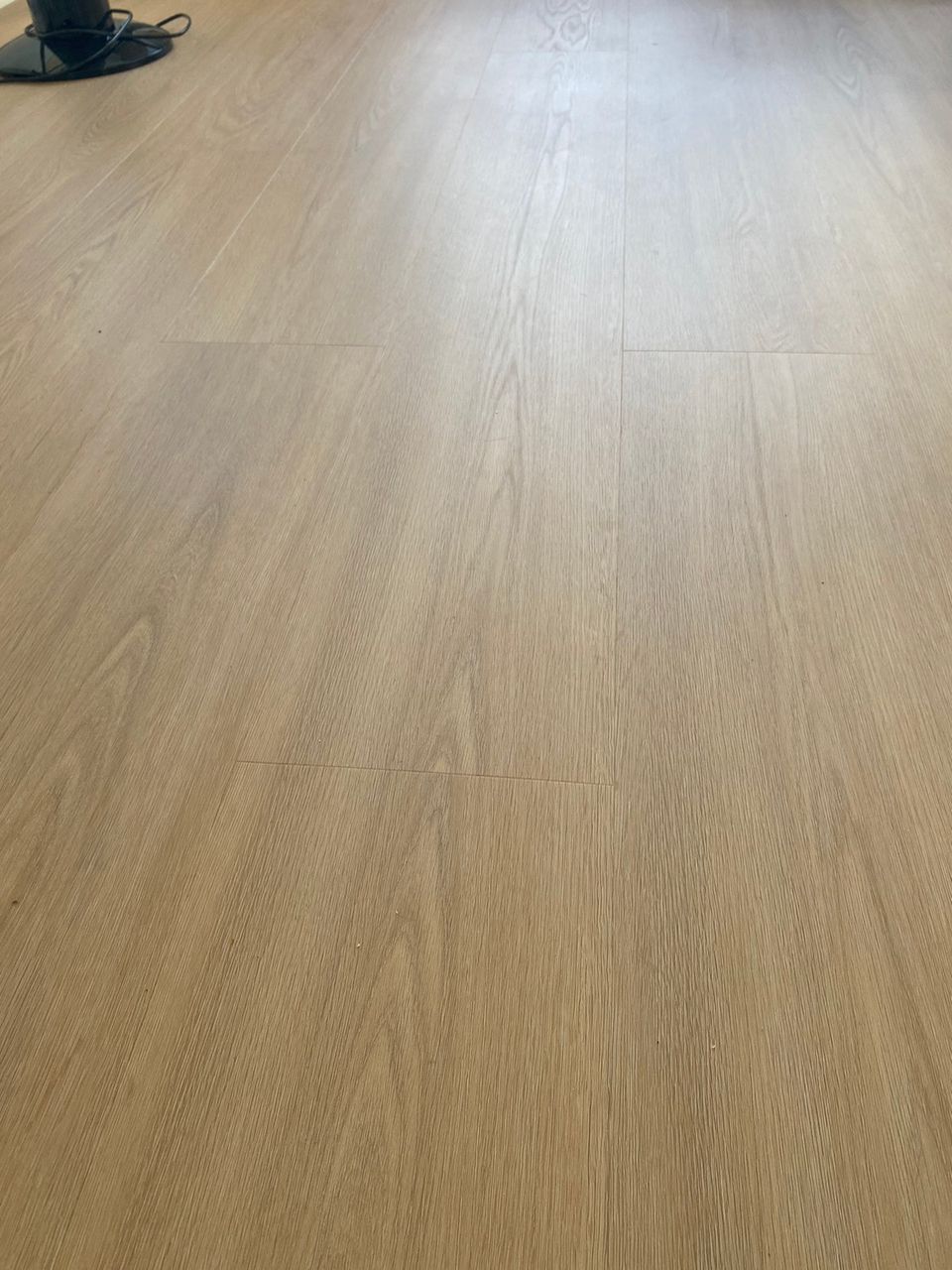 Gerflor leveä vinyylilankku, tammi