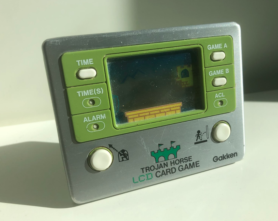 Trojan Horse LCD Card Game Handheld Gakken Game & Watch