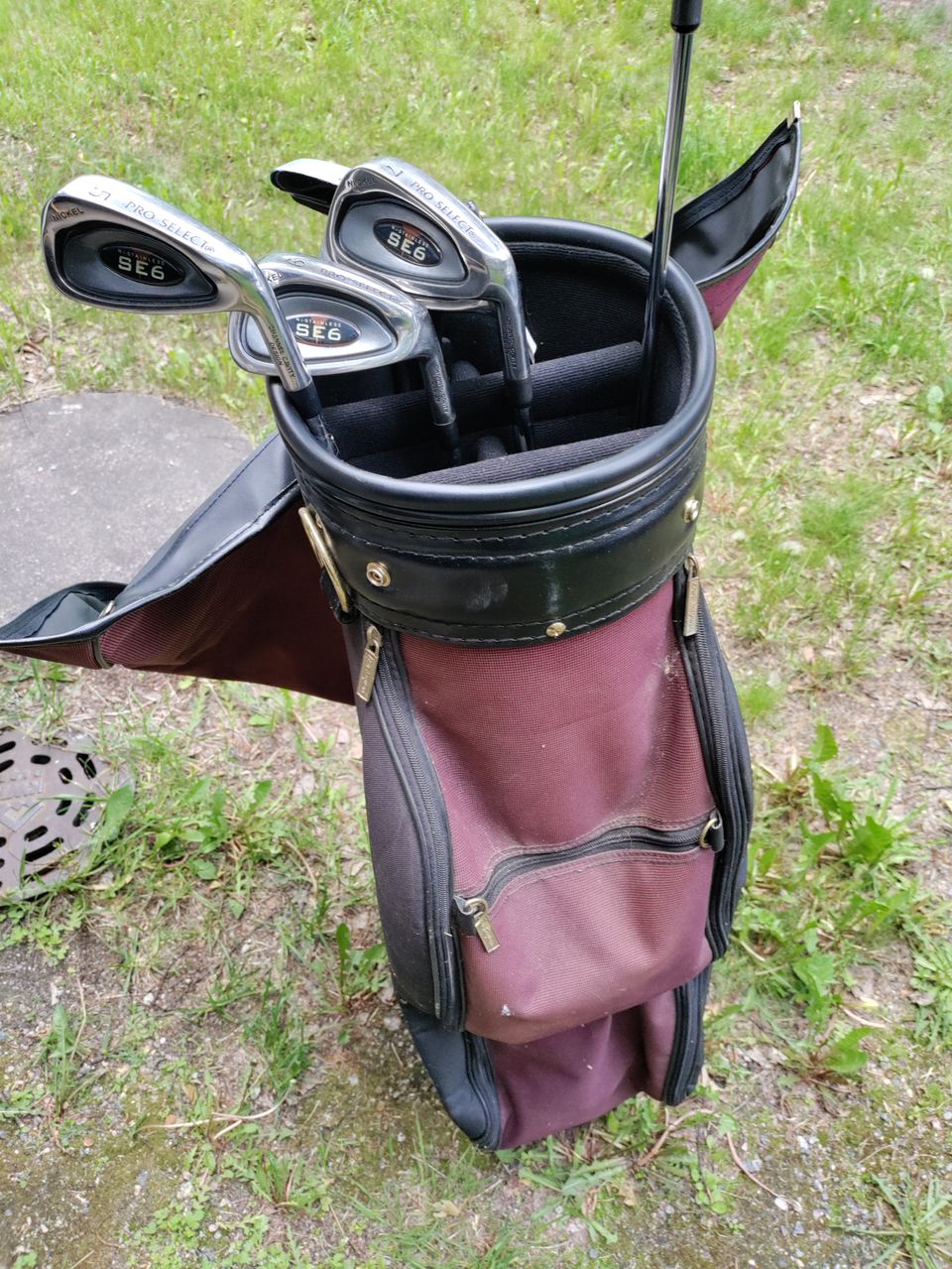 Golf mailat ja laukku