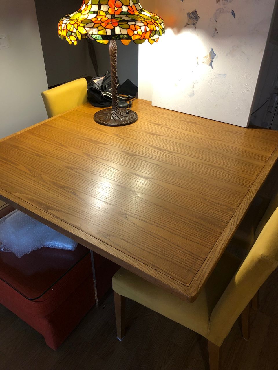 Ruokapöydän, työpöydän, tai sohvapöydän kansi 120x120cm
