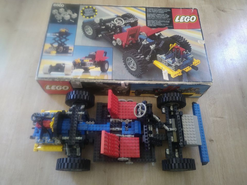 Lego 8860 Car Chassis